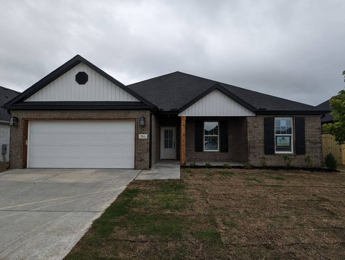 House for rent at 701 Marianne St, Bentonville, AR 72713