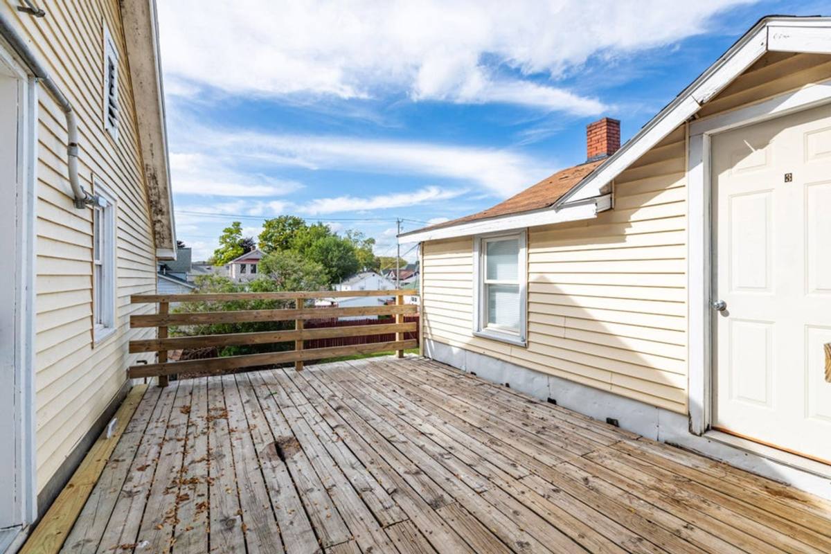 Apartment for rent at 321 E Washington St, Prairie Du Chien, WI 53821