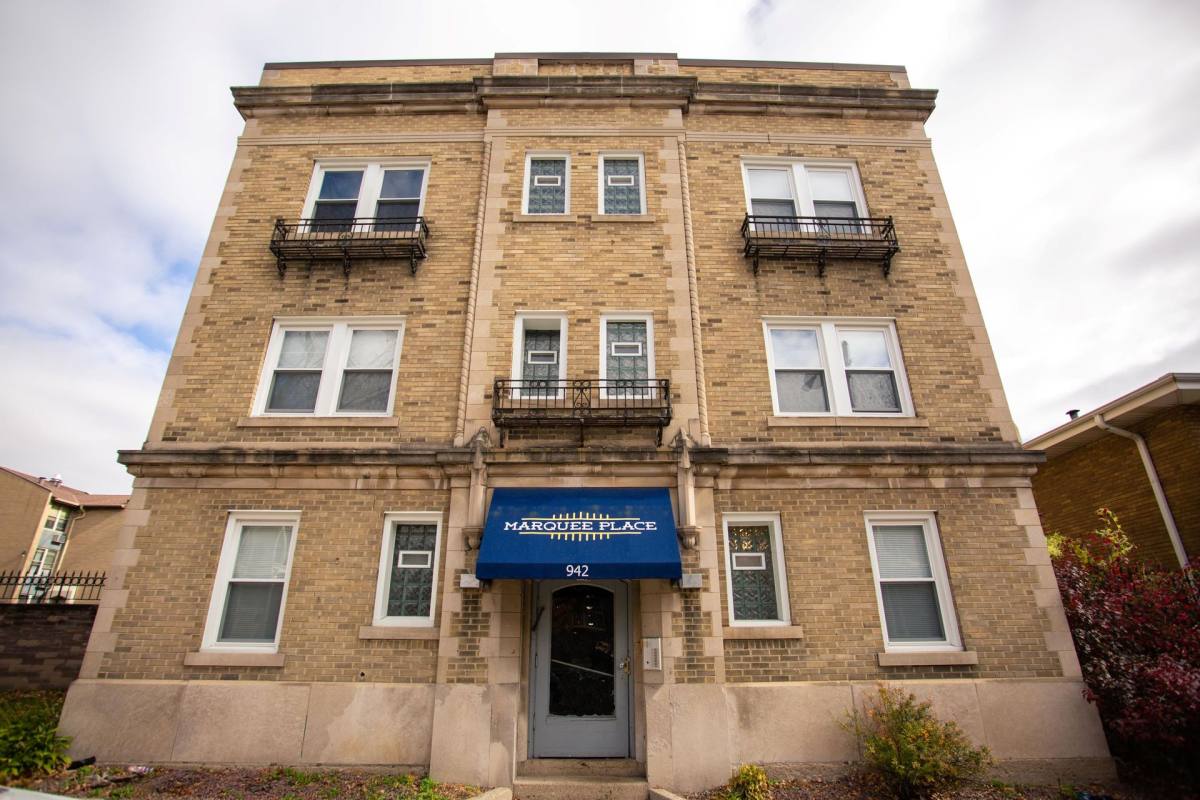 Apartment for rent at 942 N 15th St, Milwaukee, WI 53233