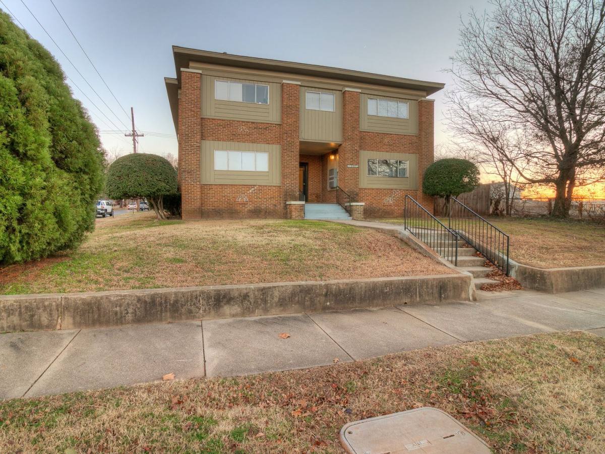 Apartment for rent at 1000 NW 19th St, Oklahoma City, OK 73106