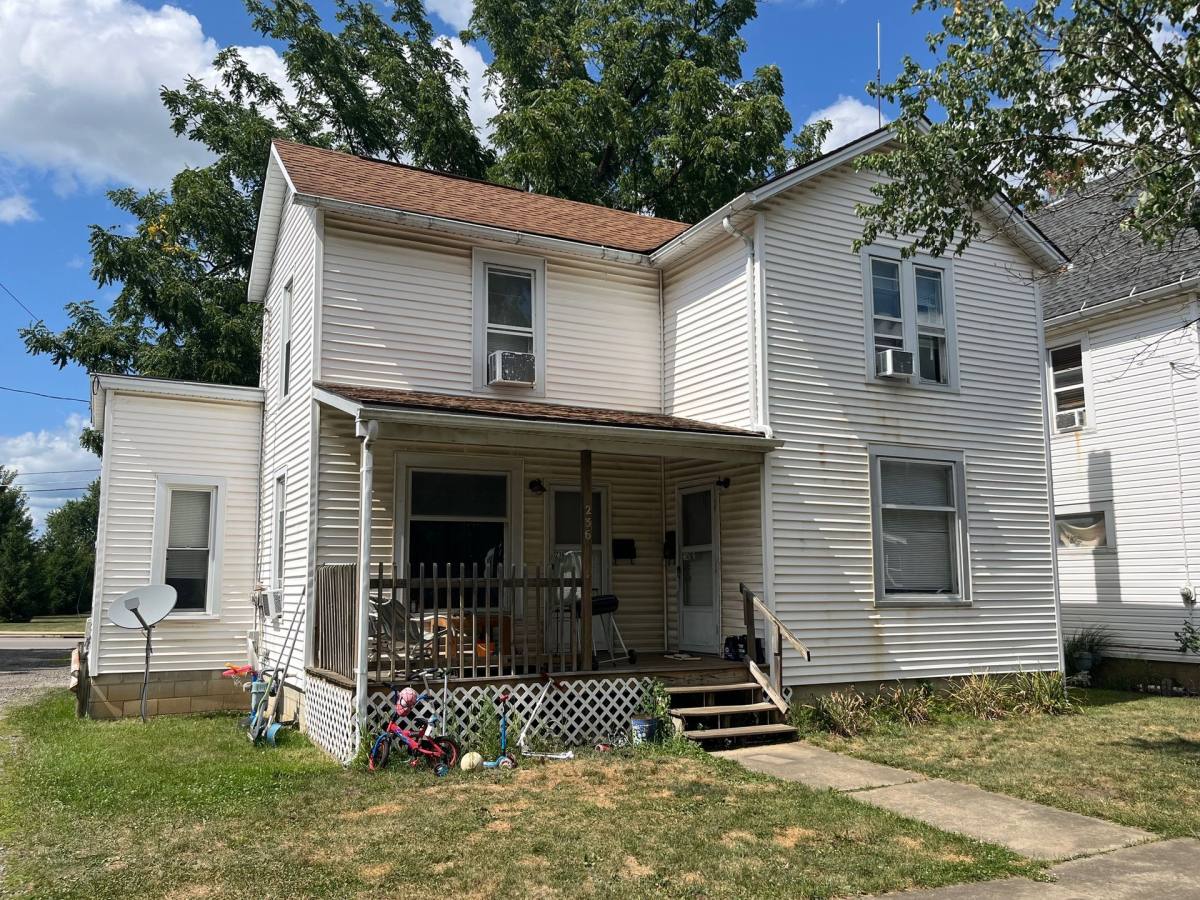 Apartment for rent at 236 Maple St, Ashland, OH 44805