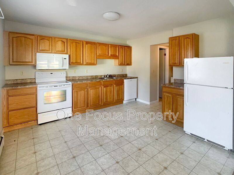 Apartment for rent at 329 Chestnut St, Williamsport, PA 17701