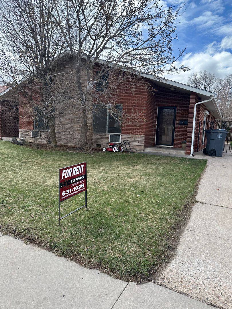 Apartment for rent at 2615-2617 E 17th St, Cheyenne, WY 82001