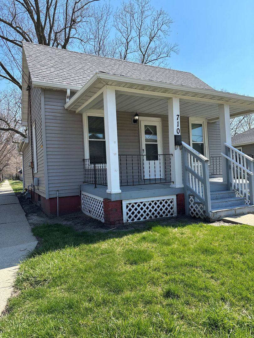 House for rent at 710 N Lincoln Ave, Urbana, IL 61801