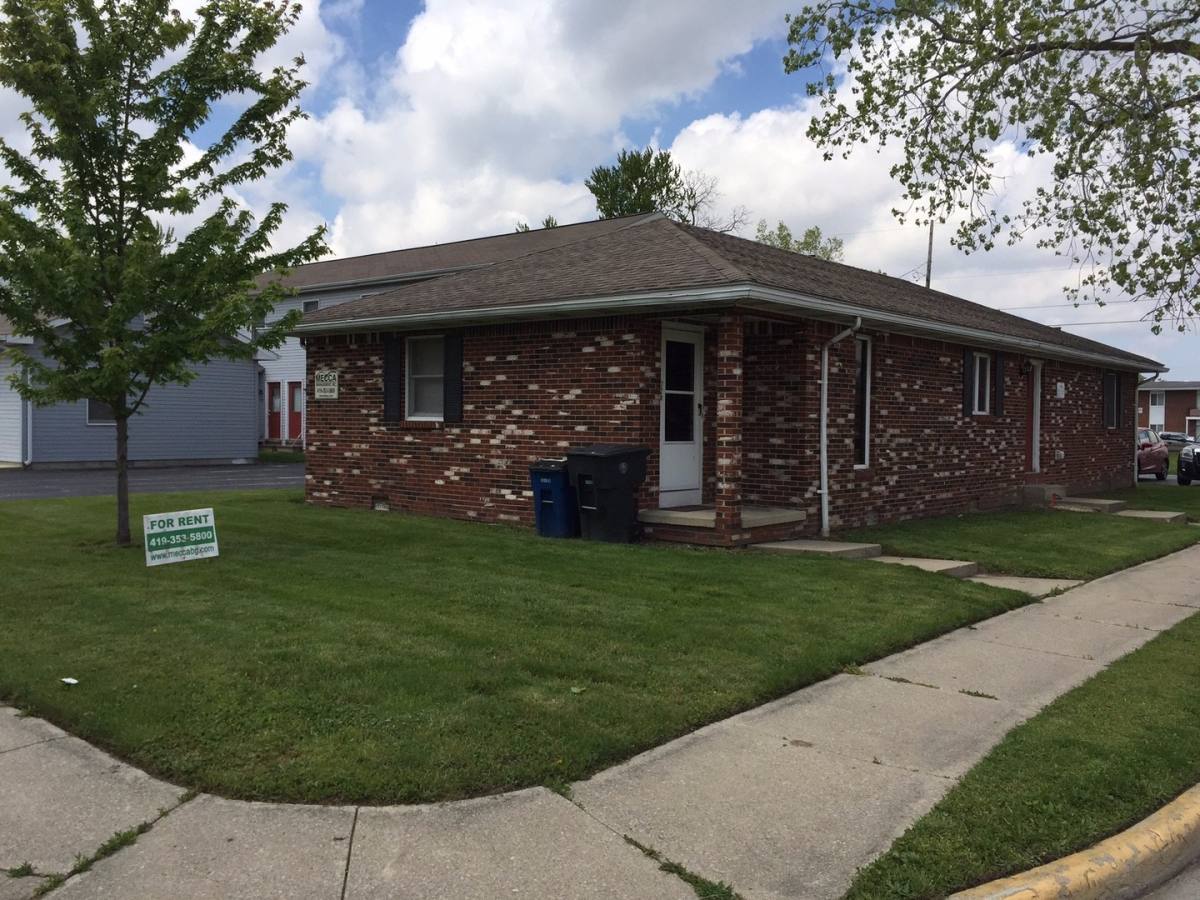 House for rent at 729 Fourth St, Bowling Green, OH 43402