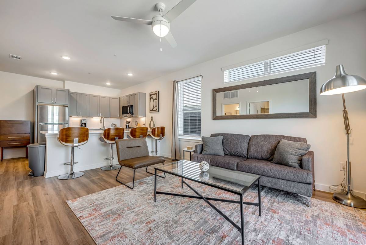 Apartment for rent at 417 E 9th St, Dallas, TX 75203