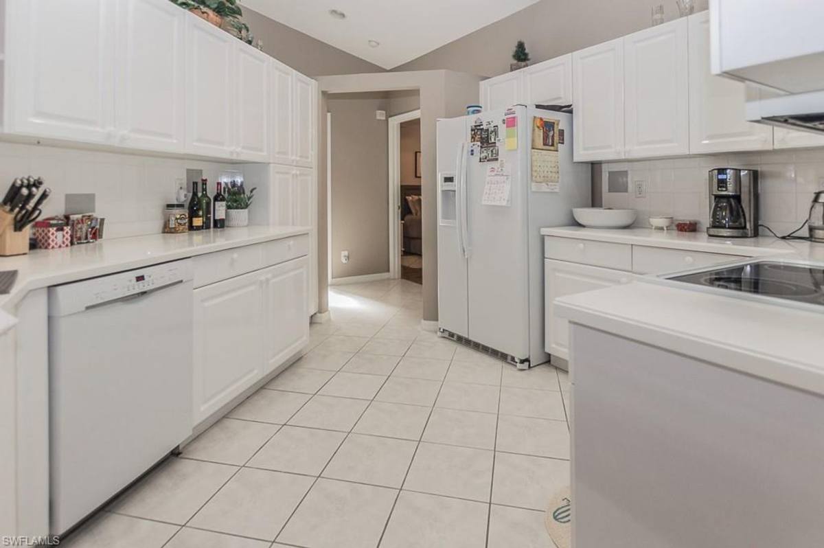 Condo for rent at 960 Partridge Circle, Naples, FL 34104