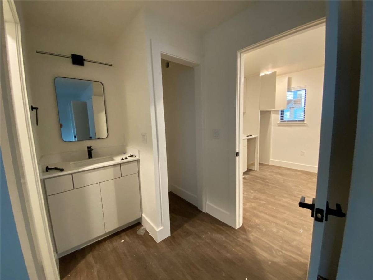 Apartment for rent at 9133 N Gate Blvd, Austin, TX 78758