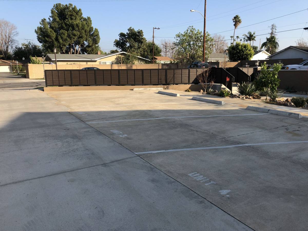 Apartment for rent at 326 Waverly, Orange, CA 92866