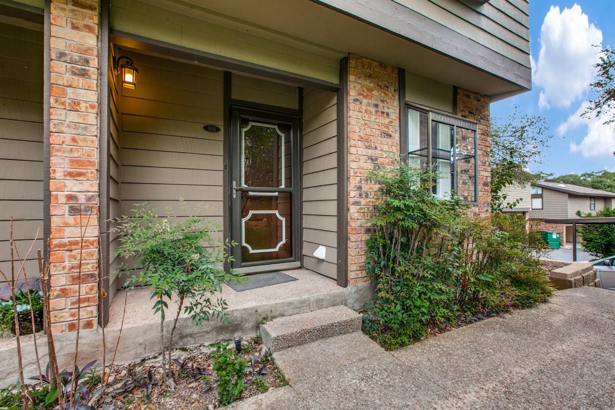 Condo for rent at 11815 Vance Jackson Rd, San Antonio, TX 78230