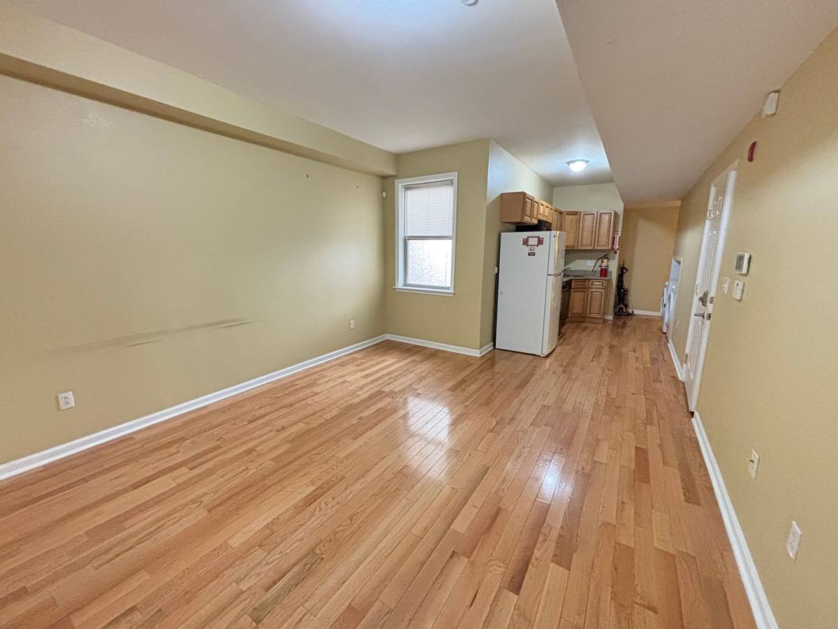 Apartment for rent at 1816 N 17th St, Philadelphia, PA 19121