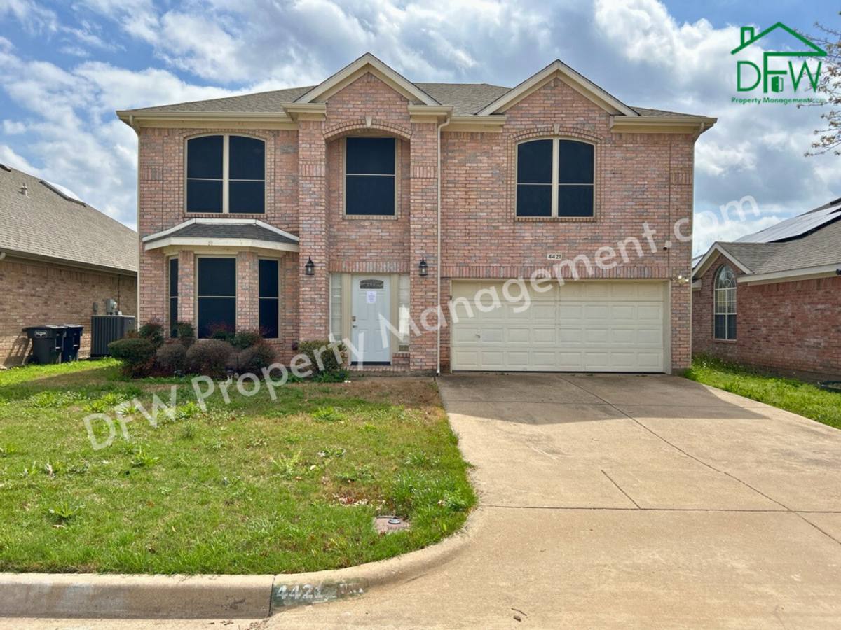 House for rent at 4421 Stepping Stone Dr, Fort Worth, TX 76123