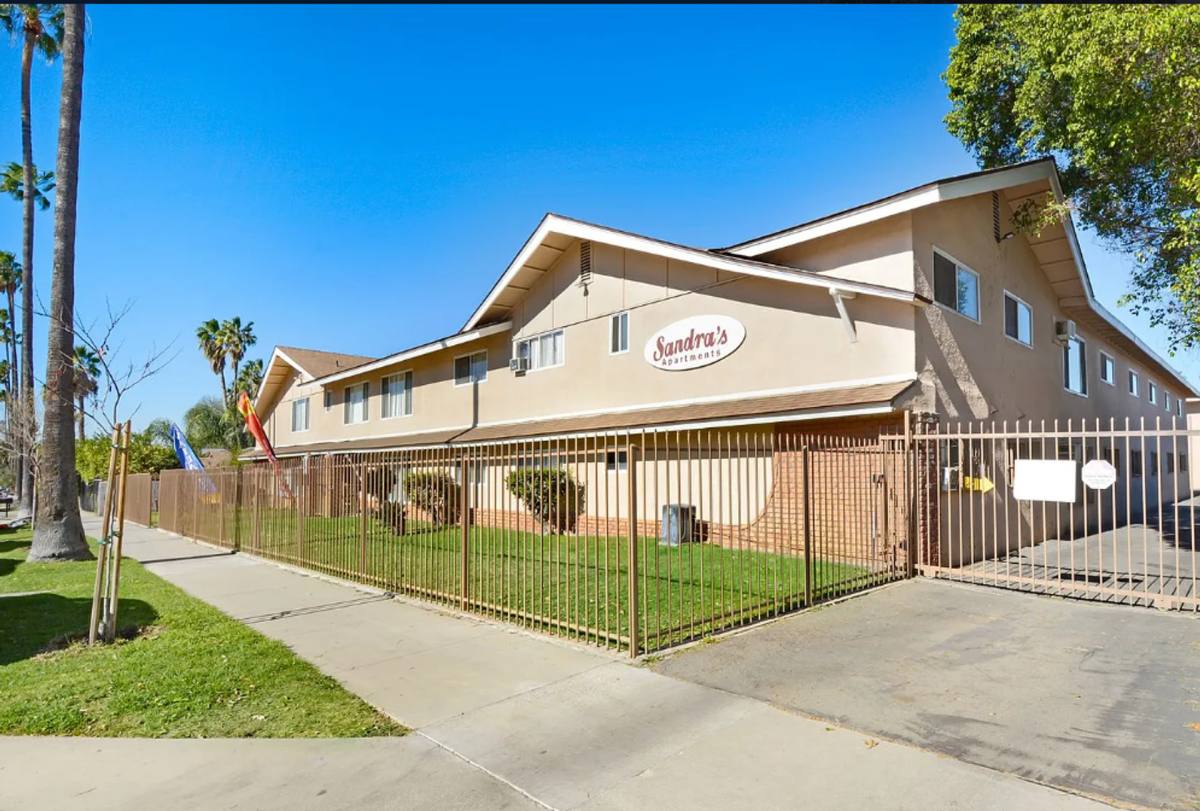 Apartment for rent at 1789 7th St, Riverside, CA 92507