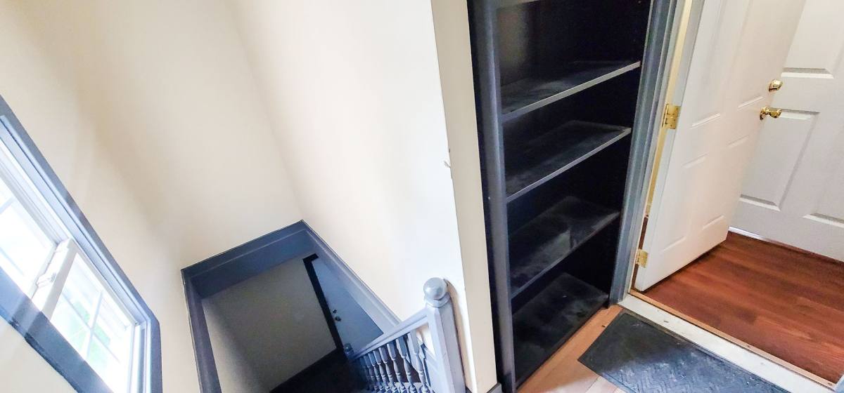 Apartment for rent at 3728 S Parnell, Chicago, IL 60609