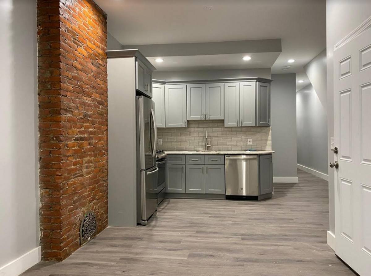 Apartment for rent at 427 Chambers Ave, Camden, NJ 08103