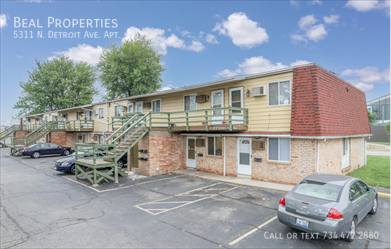 Apartment for rent at 5311 N Detroit Ave, Toledo, OH 43612