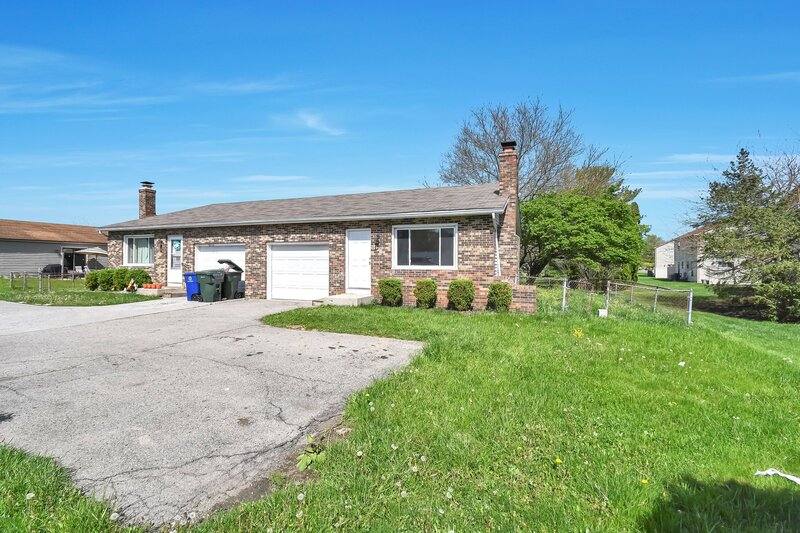 Apartment for rent at 8008-8010 Smoky Row Rd, Powell, OH 43065