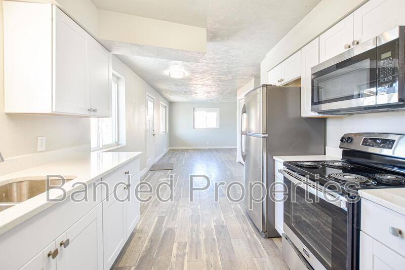 Apartment for rent at 34 N Terrace Dr, Clearfield, UT 84015