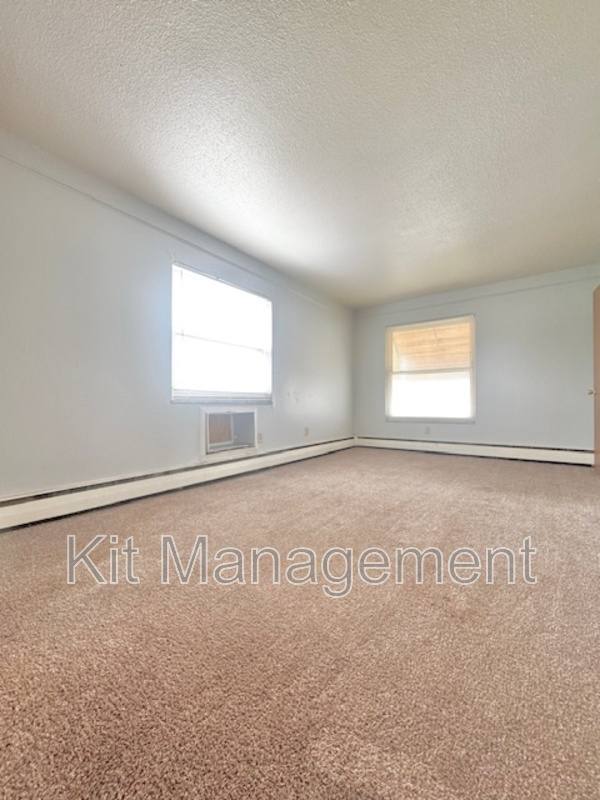 Apartment for rent at 3320 Douglas Rd #3, Toledo, OH 43606