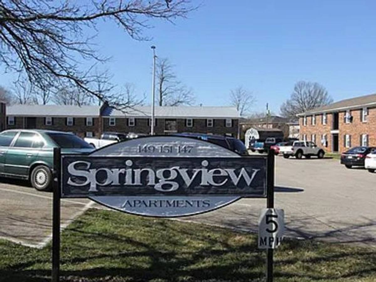 Apartment for rent at 147, 149 & 151 Dan Dr, Versailles, KY 40383