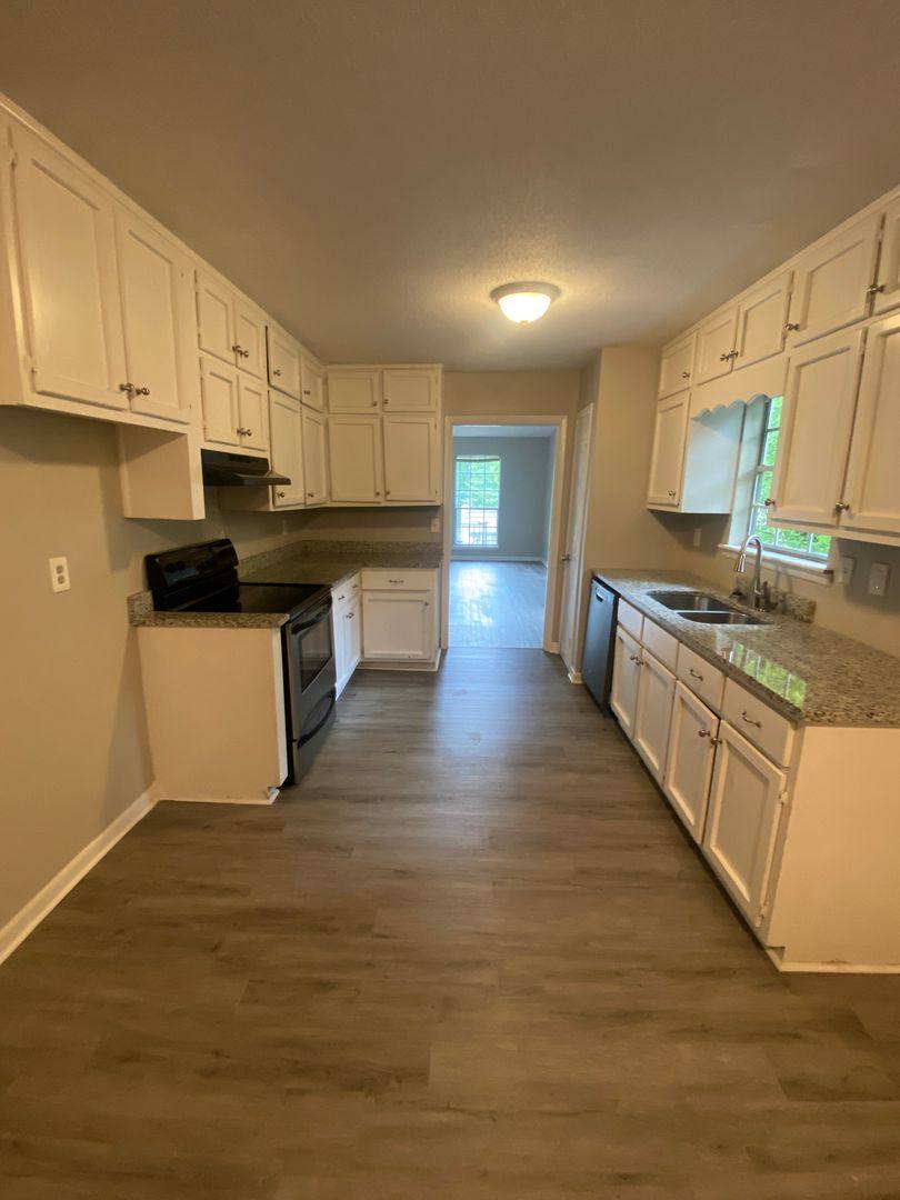 House for rent at 4926 Fulmar Dr, Birmingham, AL 35210