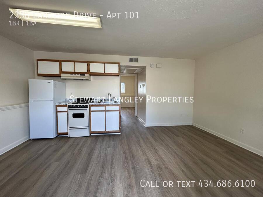 Apartment for rent at 2338 Lakeside Dr, Lynchburg, VA 24501