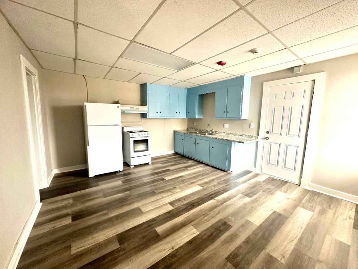 Apartment for rent at 63 W St, Holyoke, MA 01040