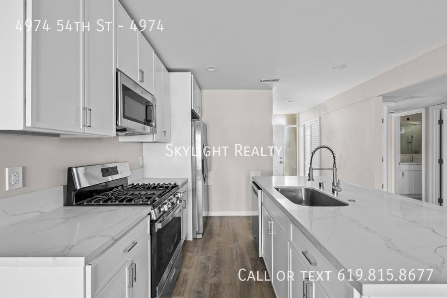 Apartment for rent at 4974 54th St, San Diego, CA 92115