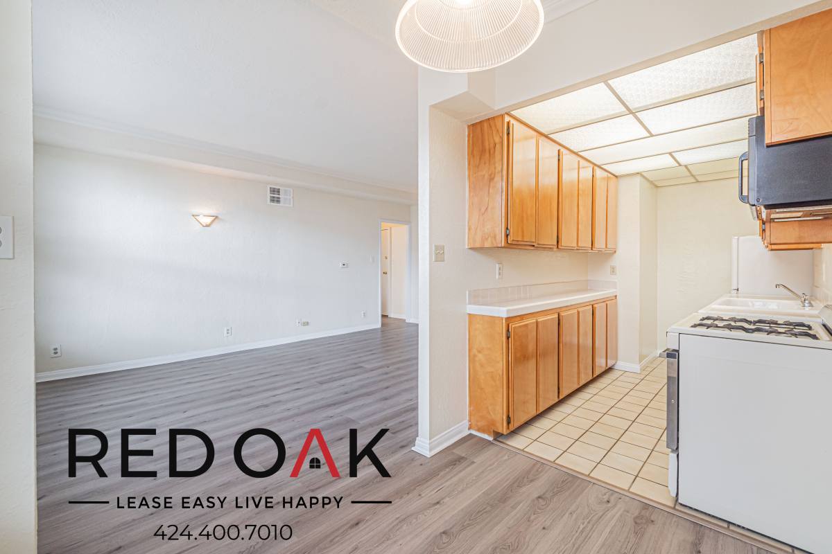 Condo for rent at 5640 Franklin Ave #501, Los Angeles, CA 90028