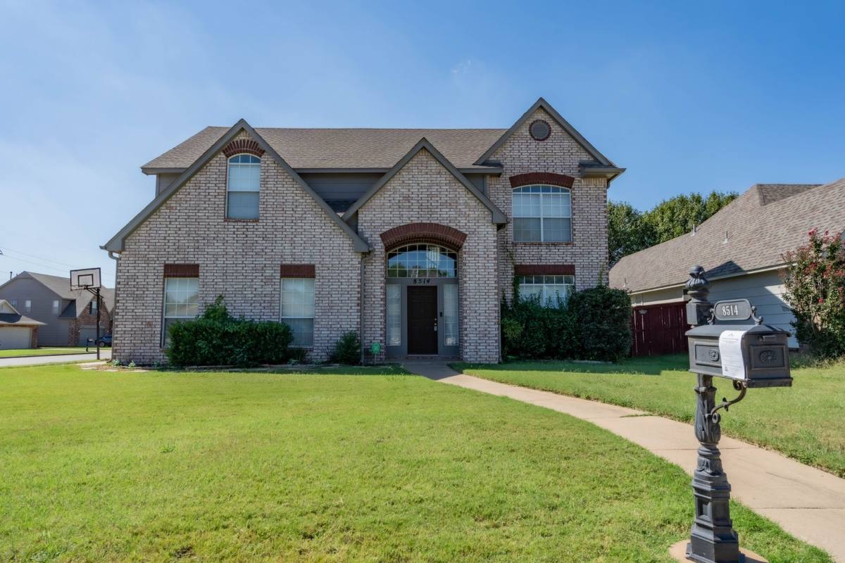 House for rent at 8514 S 112th E Ave, Tulsa, OK 74133