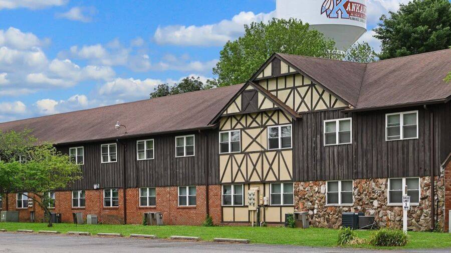 Apartment for rent at 1100 W Jeffery St #30, Kankakee, IL 60901