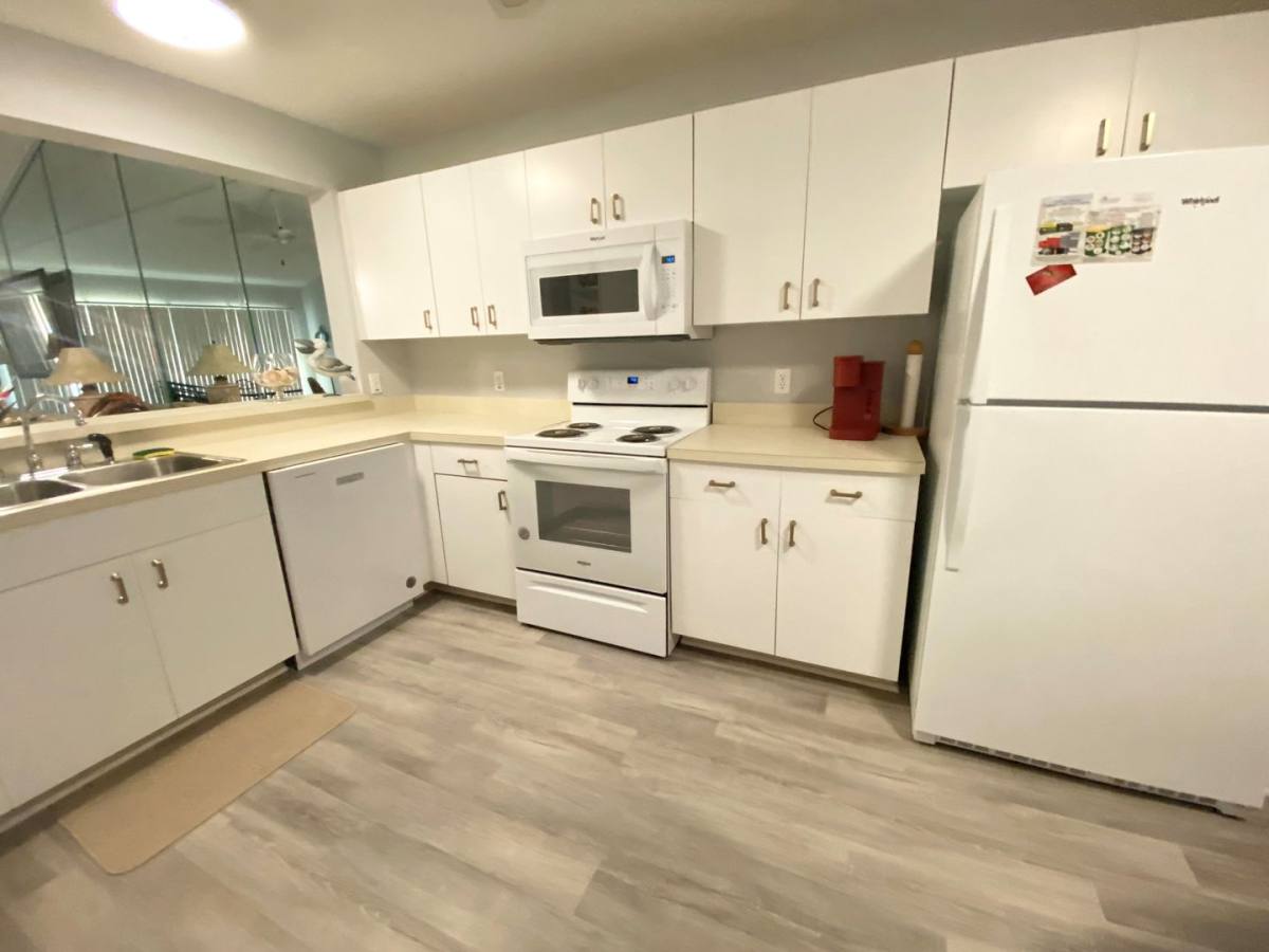Condo for rent at 388 Belina Dr, Naples, FL 34104