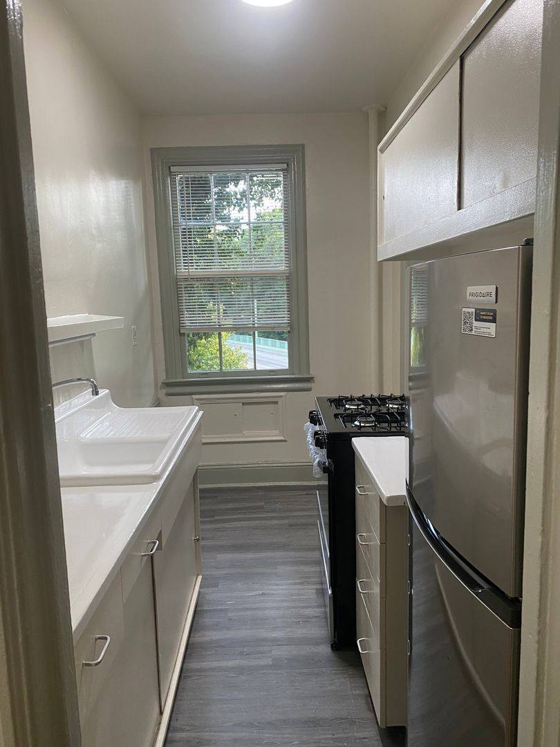 Apartment for rent at 3217 Connecticut Ave NW, Washington, DC 20008