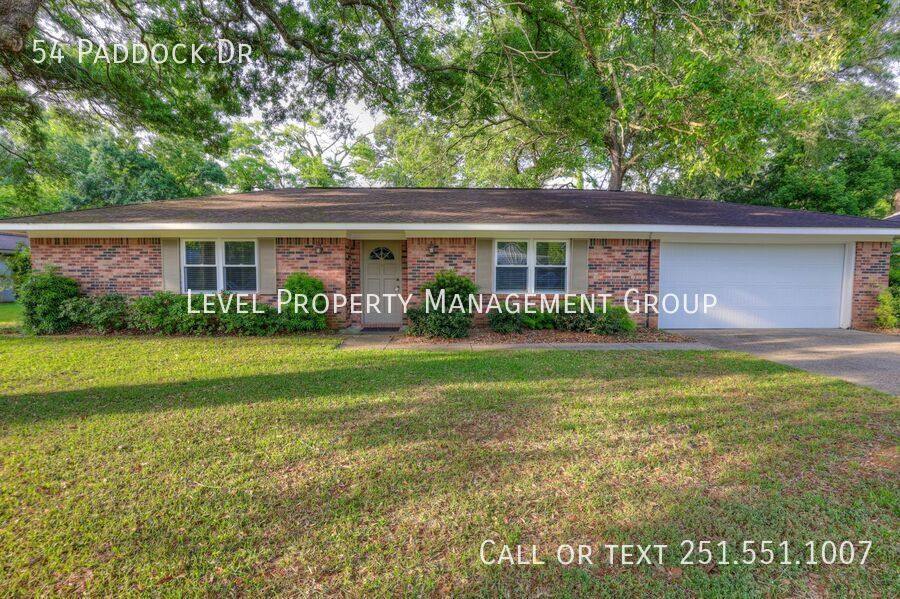 House for rent at 54 Paddock Dr, Fairhope, AL 36532