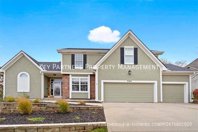 House for rent at 7703 Alden Rd, Lenexa, KS 66215