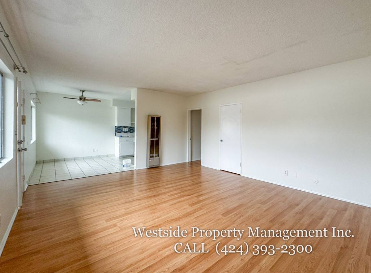 Apartment for rent at 1014 N Spaulding Ave #9, Los Angeles, CA 90046