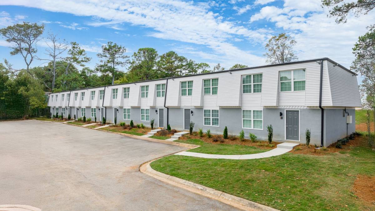 Apartment for rent at 5751 Riverdale Rd, Atlanta, GA 30349