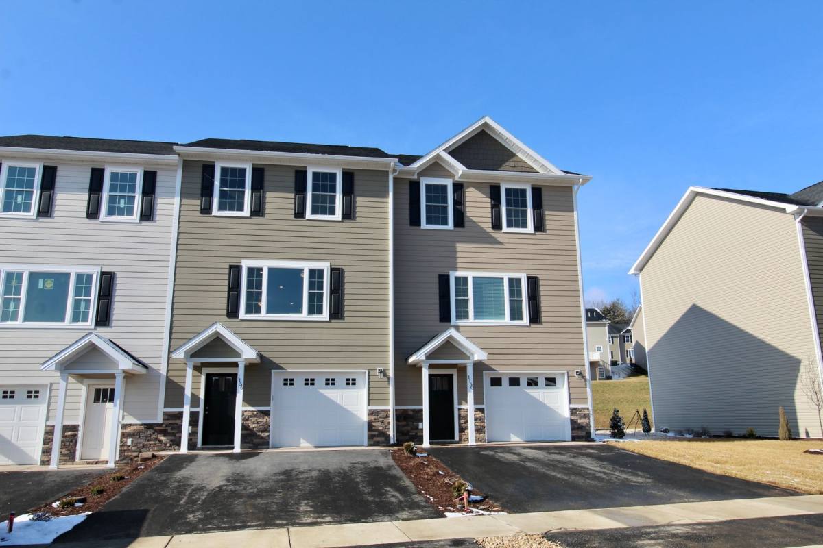 Townhouse for rent at 1156 Harvest Court, Harrisonburg, VA 22801