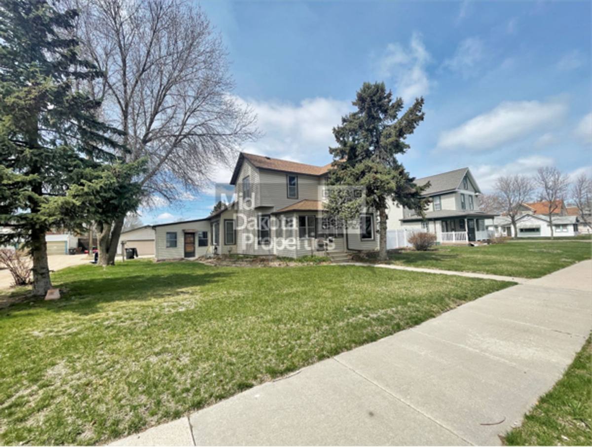 House for rent at 517 N Duff, Mitchell, SD 57301