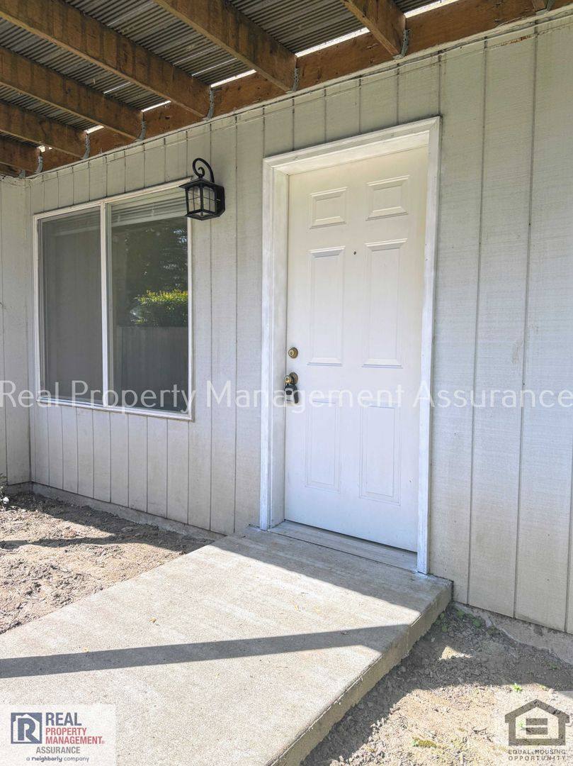 Apartment for rent at 13227 SW 2nd St, Beaverton, OR 97005