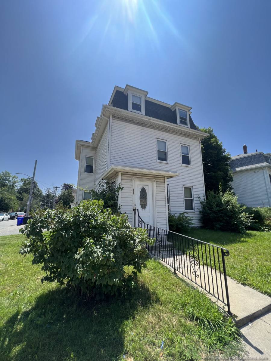 Apartment for rent at 1122 River St #2, Hyde Park, MA 02136