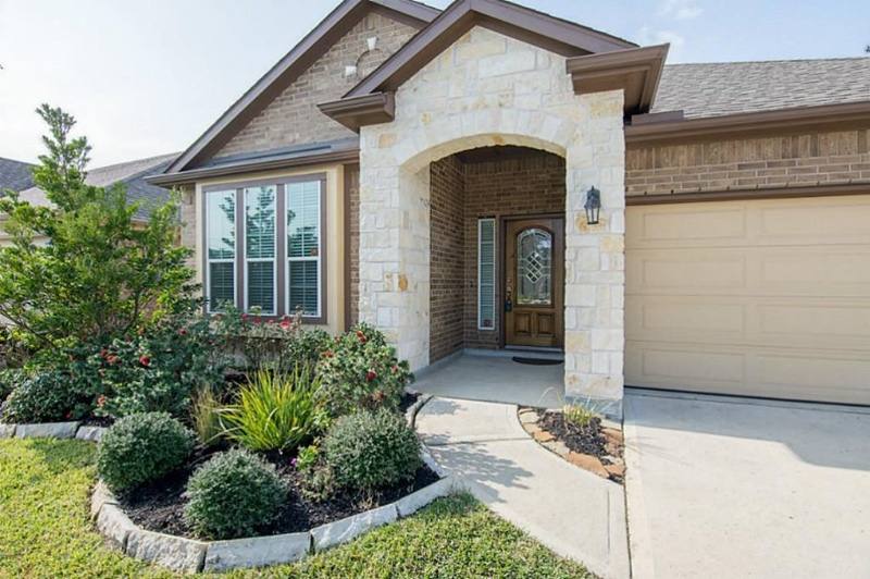 House for rent at 15815 Keystone Ridge Lane, Houston, TX 77070