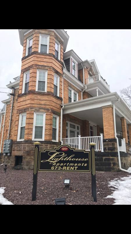 Apartment for rent at 1201 Chestnut St, Franklin, PA 16323