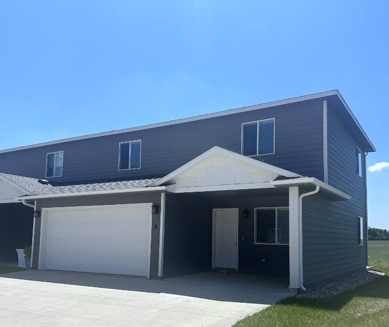Townhouse for rent at 2200 N Main Ave, Tea, SD 57064