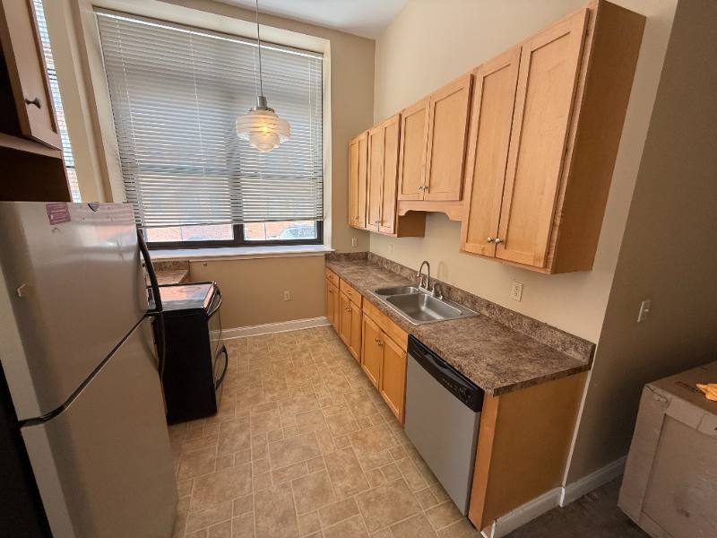 Apartment for rent at 11 Fremont St #102, Gloversville, NY 12078