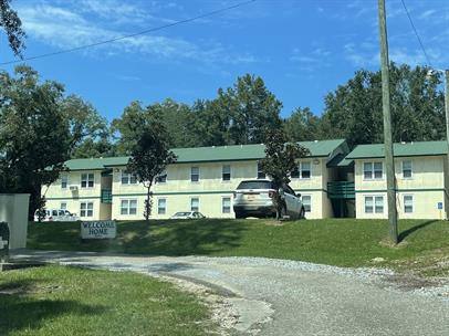 Apartment for rent at 872 Deerwood Lane #882, Chipley, FL 32428