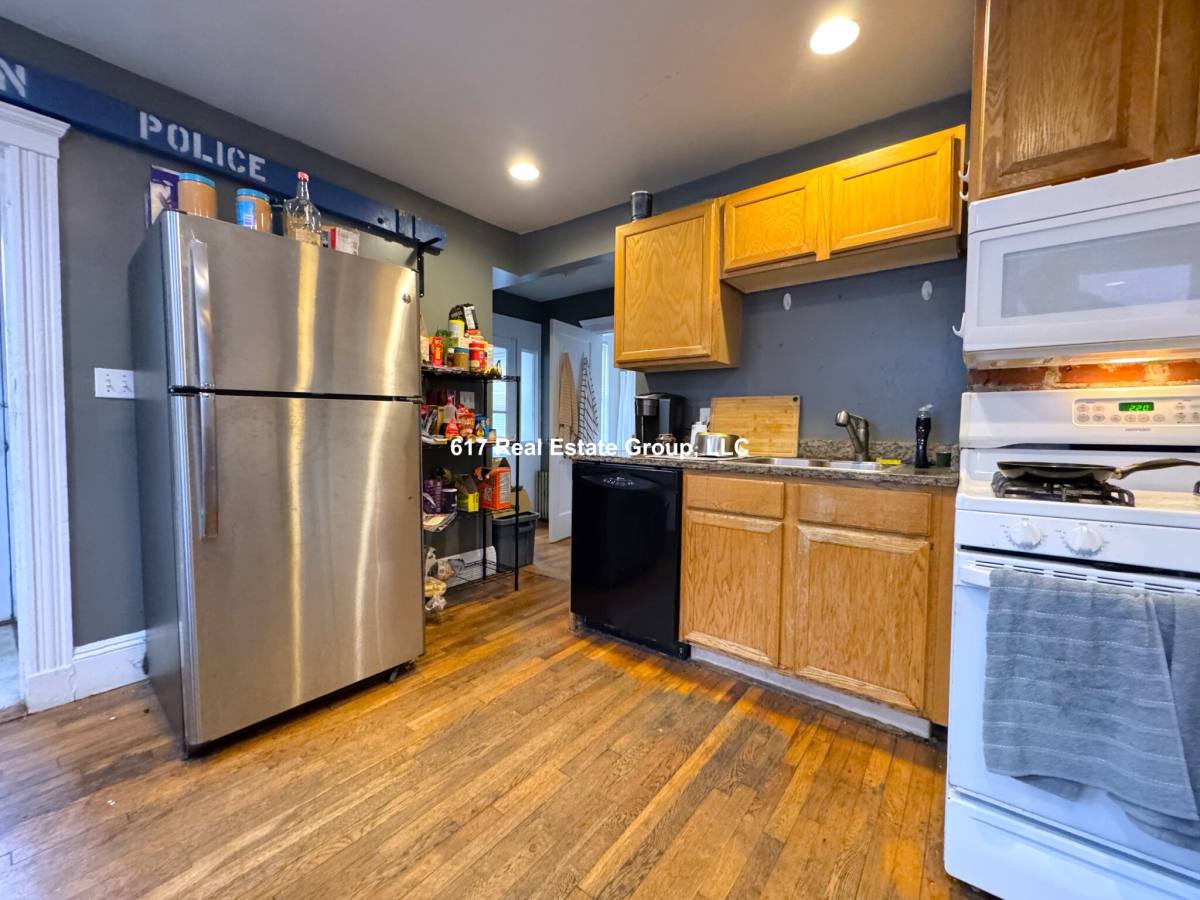 Apartment for rent at 16 Alcott St #1, Allston, MA 02134