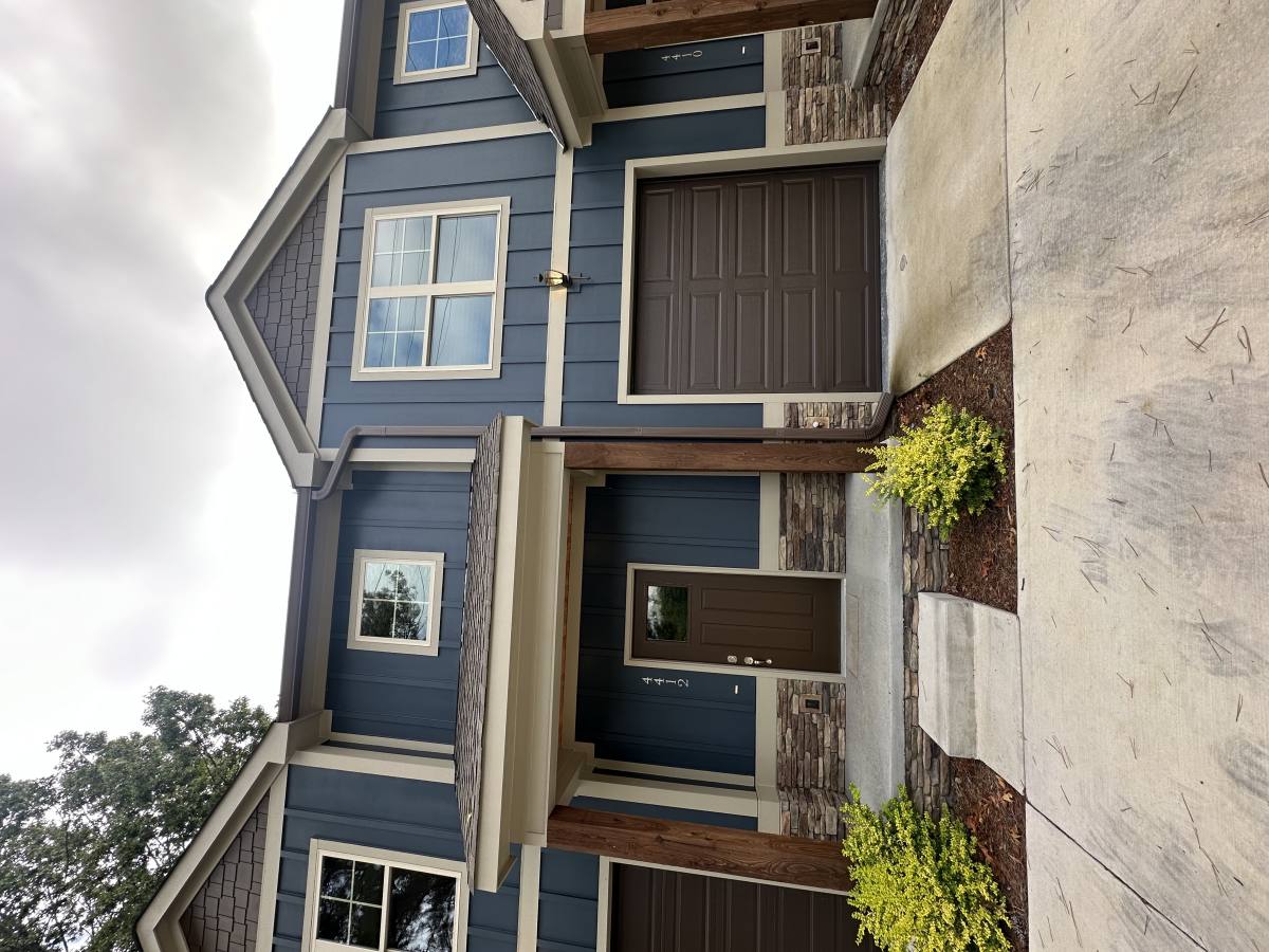 Townhouse for rent at 4412 Shelborne Dr, Chattanooga, TN 37416