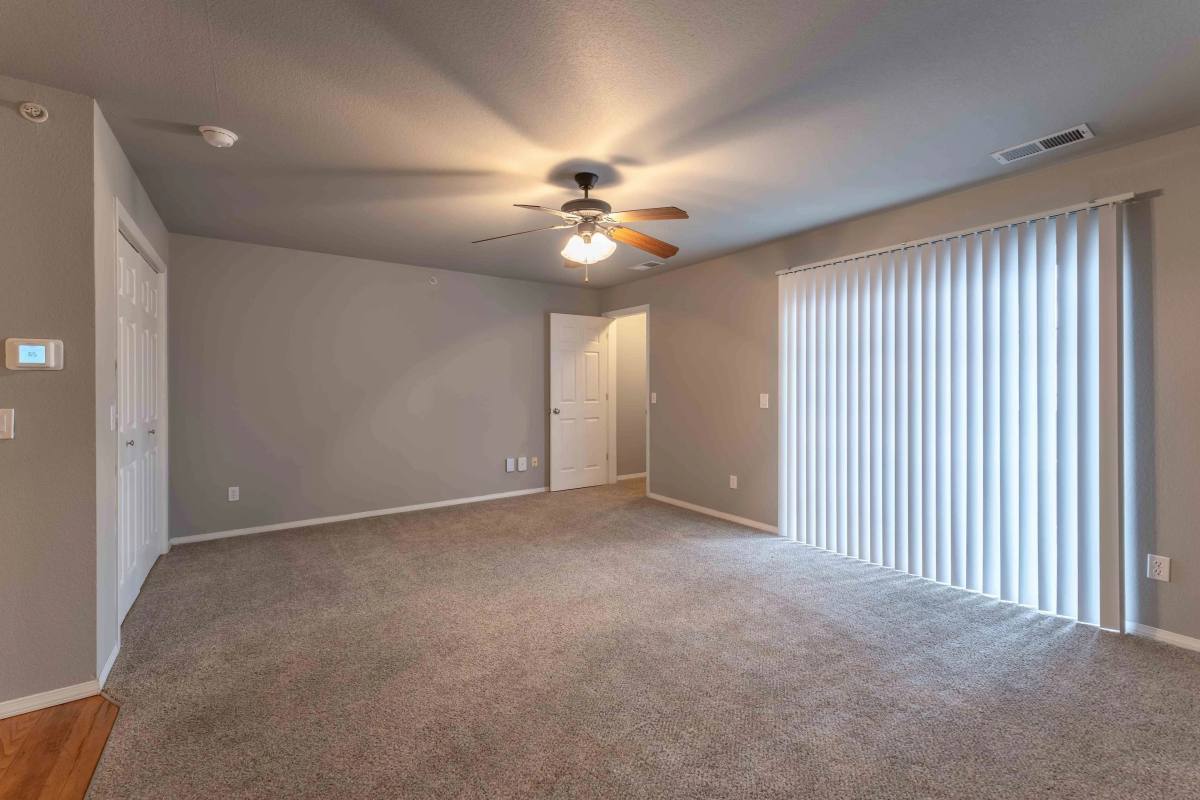 Apartment for rent at Hawthorn Suites, 1825 E Republic Rd, Springfield, MO 65804