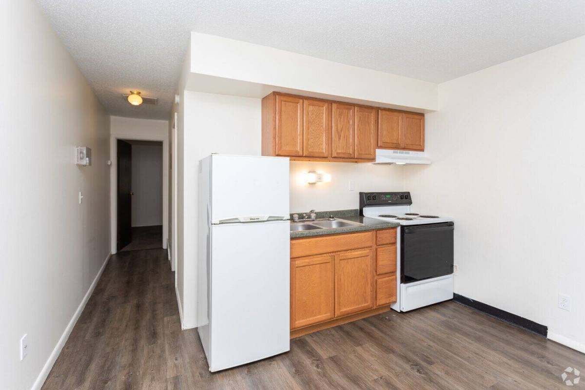 Apartment for rent at The Vue at 214, 214 Napoleon Rd, Bowling Green, OH 43402